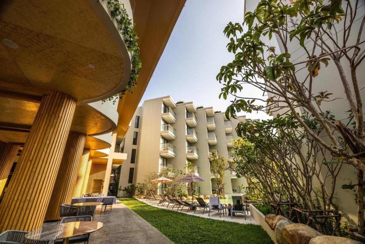Phuket Emerald Beach Resort Karon Exterior foto